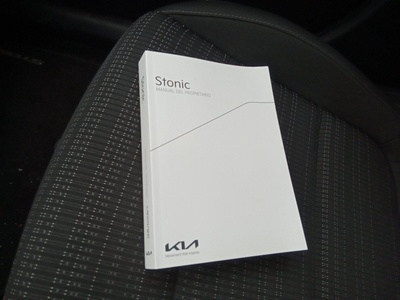 Kia Stonic 1.2 DPi Drive 62 kW (84 CV) 12 Kia Stonic 1.2 DPi Drive 62 kW (84 CV) 12