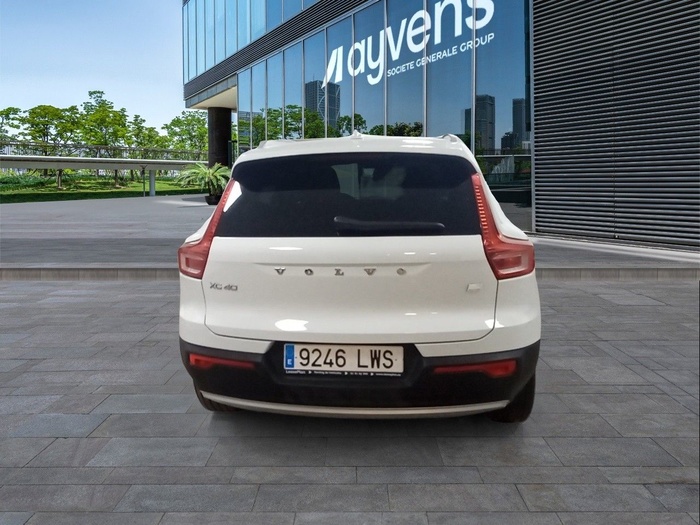 Volvo XC40 T5 Twin Recharge Inscription Auto 193 kW (262 CV) Vehículo usado en Madrid Volvo XC40 T5 Twin Recharge Inscription Auto 193 kW (262 CV) Vehículo usado en Madrid