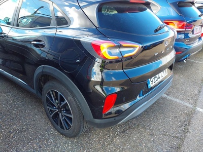 Ford Puma 1.5 Ecoblue Titanium 88 kW (120 CV) 8 Ford Puma 1.5 Ecoblue Titanium 88 kW (120 CV) 8