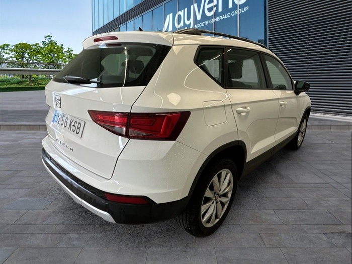 SEAT Ateca 1.6 TDI Style Plus Nav Eco 85 kW (115 CV) Vehículo usado en Madrid SEAT Ateca 1.6 TDI Style Plus Nav Eco 85 kW (115 CV) Vehículo usado en Madrid