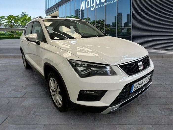 SEAT Ateca 1.6 TDI Style Plus Nav Eco 85 kW (115 CV) Vehículo usado en Madrid SEAT Ateca 1.6 TDI Style Plus Nav Eco 85 kW (115 CV) Vehículo usado en Madrid