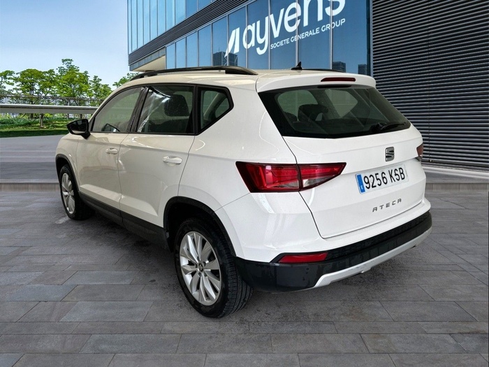 SEAT Ateca 1.6 TDI Style Plus Nav Eco 85 kW (115 CV) Vehículo usado en Madrid SEAT Ateca 1.6 TDI Style Plus Nav Eco 85 kW (115 CV) Vehículo usado en Madrid