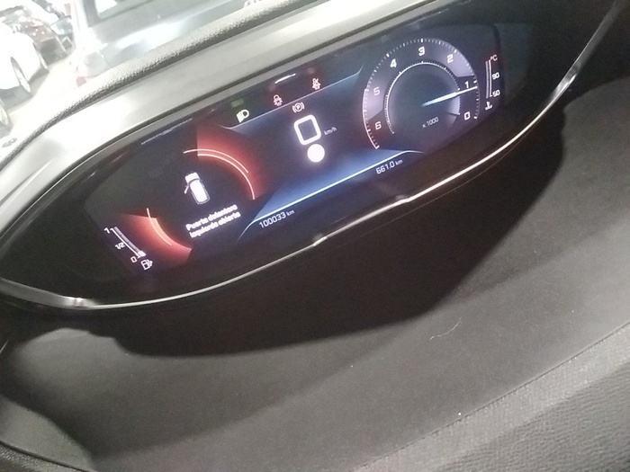 Peugeot 3008 BlueHDi 130 S&S Active Pack 96 kW (130 CV) Vehículo usado en Madrid Peugeot 3008 BlueHDi 130 S&S Active Pack 96 kW (130 CV) Vehículo usado en Madrid