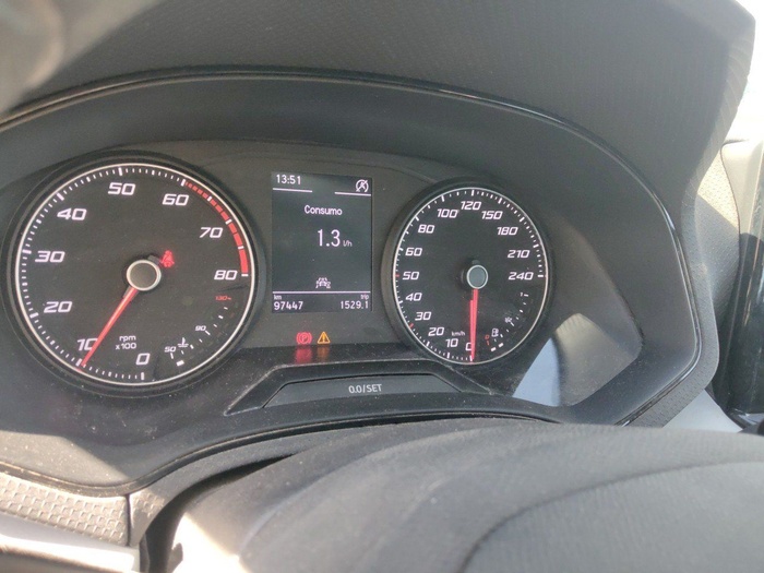 SEAT Ibiza 1.0 MPI Reference Plus 59 kW (80 CV) Vehículo usado en Madrid SEAT Ibiza 1.0 MPI Reference Plus 59 kW (80 CV) Vehículo usado en Madrid