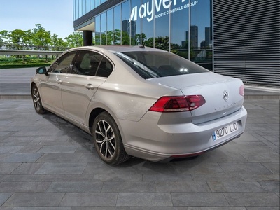 Volkswagen Passat Executive 2.0 TDI 110 kW (150 CV) 6 Volkswagen Passat Executive 2.0 TDI 110 kW (150 CV) 6