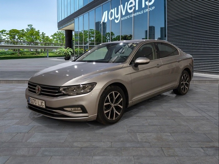 Volkswagen Passat Executive 2.0 TDI 110 kW (150 CV) Vehículo usado en Madrid Volkswagen Passat Executive 2.0 TDI 110 kW (150 CV) Vehículo usado en Madrid