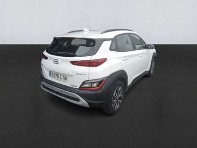 Hyundai Kona 1.6 GDI HEV Maxx DCT 104 kW (141 CV) 4 Hyundai Kona 1.6 GDI HEV Maxx DCT 104 kW (141 CV) 4