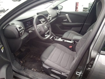 Citroen C4 BlueHDi 130 S&S Plus EAT8 96 kW (131 CV) 7 Citroen C4 BlueHDi 130 S&S Plus EAT8 96 kW (131 CV) 7