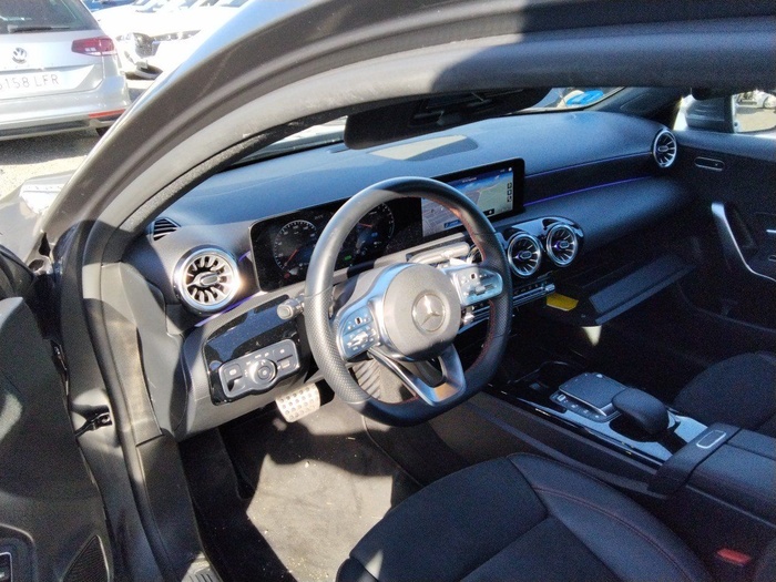 Mercedes-Benz Clase A 250 e 160 kW (218 CV) Vehículo usado en Madrid Mercedes-Benz Clase A 250 e 160 kW (218 CV) Vehículo usado en Madrid