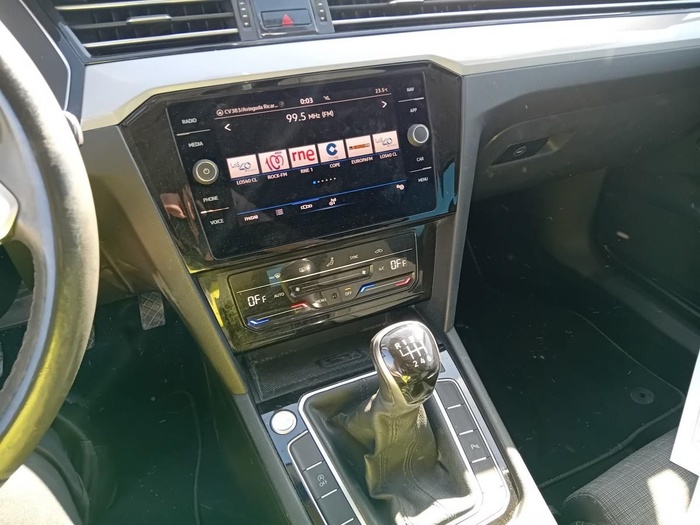 Volkswagen Passat Executive 1.5 TSI 110 kW (150 CV) Vehículo usado en Madrid Volkswagen Passat Executive 1.5 TSI 110 kW (150 CV) Vehículo usado en Madrid