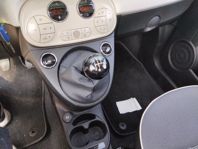 Fiat 500 1.2 8v Lounge 51 kW (69 CV) 13 Fiat 500 1.2 8v Lounge 51 kW (69 CV) 13