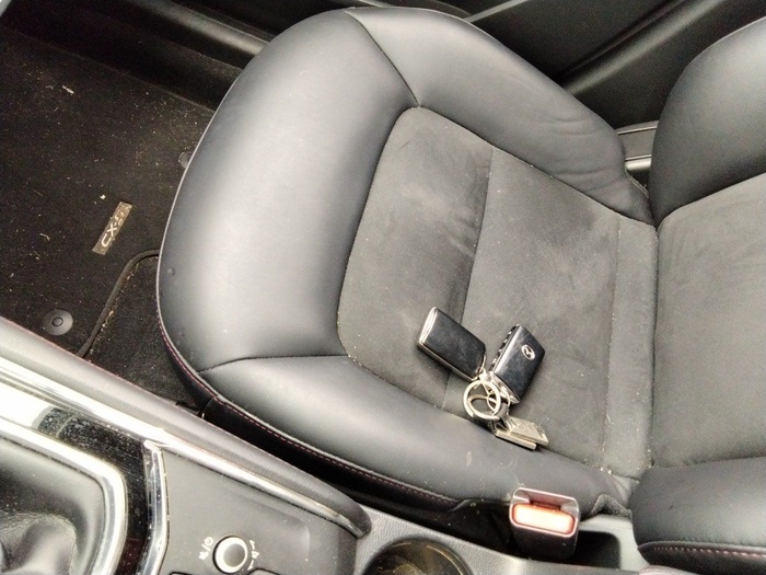 Mazda CX-5 2.0 GE Homura 121 kW (165 CV) Vehículo usado en Madrid Mazda CX-5 2.0 GE Homura 121 kW (165 CV) Vehículo usado en Madrid