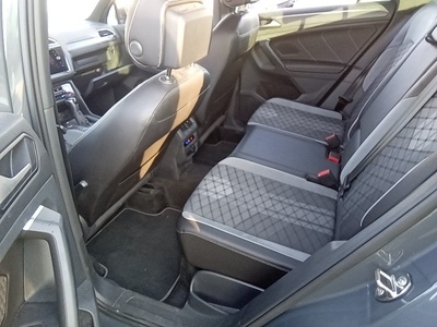 Volkswagen Tiguan R-Line 2.0 TDI 110 kW (150 CV) DSG 9 Volkswagen Tiguan R-Line 2.0 TDI 110 kW (150 CV) DSG 9