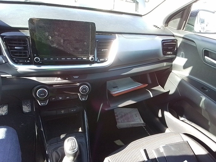 Kia Stonic 1.0 T-GDi MHEV Drive iMT 88 kW (120 CV) Vehículo usado en Madrid Kia Stonic 1.0 T-GDi MHEV Drive iMT 88 kW (120 CV) Vehículo usado en Madrid