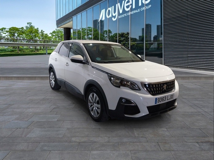 Peugeot 3008 1.5 BlueHDi S&S Style 96 kW (130 CV) Vehículo usado en Madrid Peugeot 3008 1.5 BlueHDi S&S Style 96 kW (130 CV) Vehículo usado en Madrid