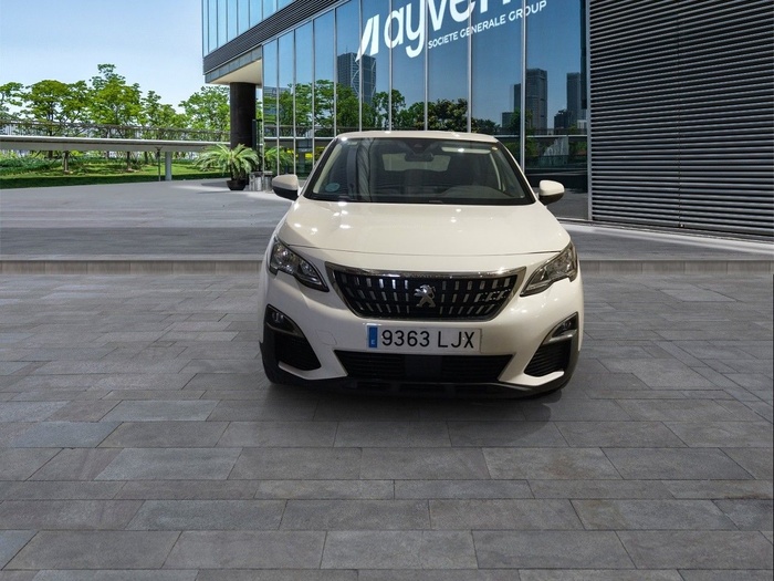 Peugeot 3008 1.5 BlueHDi S&S Style 96 kW (130 CV) Vehículo usado en Madrid Peugeot 3008 1.5 BlueHDi S&S Style 96 kW (130 CV) Vehículo usado en Madrid