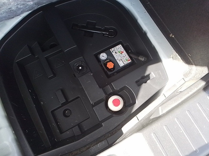 Nissan Juke DIG-T Acenta 84 kW (114 CV) Vehículo usado en Madrid Nissan Juke DIG-T Acenta 84 kW (114 CV) Vehículo usado en Madrid