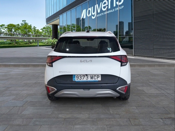 Kia Sportage 1.6 MHEV Drive 4x2 100 kW (136 CV) Vehículo usado en Madrid Kia Sportage 1.6 MHEV Drive 4x2 100 kW (136 CV) Vehículo usado en Madrid