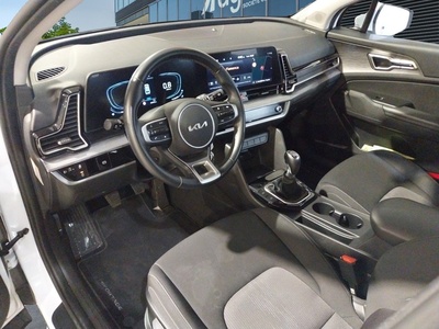 Kia Sportage 1.6 MHEV Drive 4x2 100 kW (136 CV) 7 Kia Sportage 1.6 MHEV Drive 4x2 100 kW (136 CV) 7