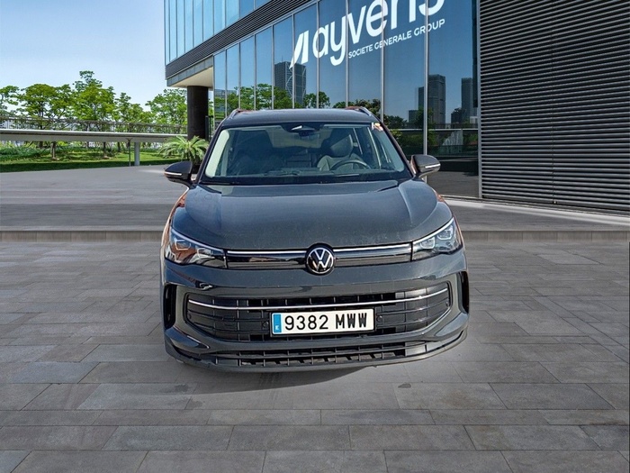 Volkswagen Tiguan Volkswagen Tiguan