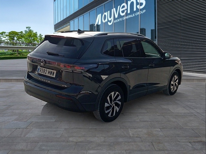 Volkswagen Tiguan Volkswagen Tiguan