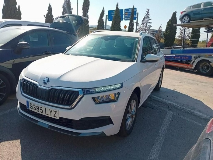 Skoda Kamiq 1.0 TSI Emotion DSG 81 kW (110 CV) Vehículo usado en Madrid Skoda Kamiq 1.0 TSI Emotion DSG 81 kW (110 CV) Vehículo usado en Madrid