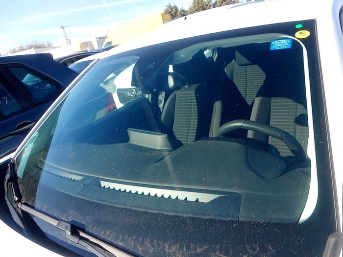 Peugeot 2008 Active Pack S&S BlueHDi 96 kW (130 CV) EAT8 Vehículo usado en Madrid Peugeot 2008 Active Pack S&S BlueHDi 96 kW (130 CV) EAT8 Vehículo usado en Madrid