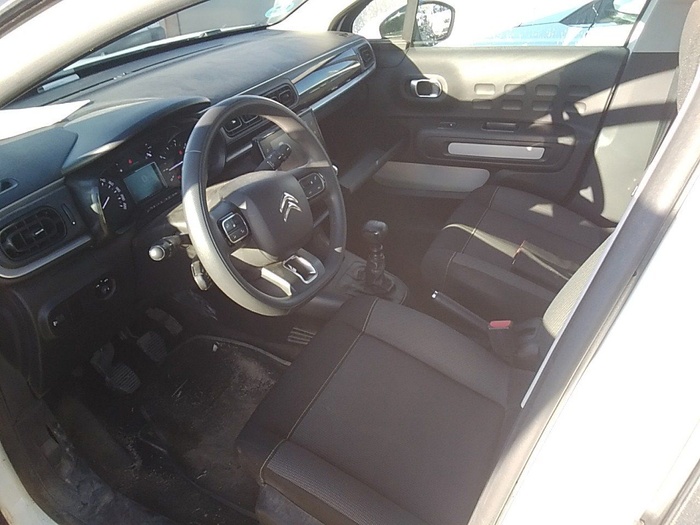 Citroen C3 BlueHDi 100 S&S Feel 75 kW (102 CV) Vehículo usado en Madrid Citroen C3 BlueHDi 100 S&S Feel 75 kW (102 CV) Vehículo usado en Madrid