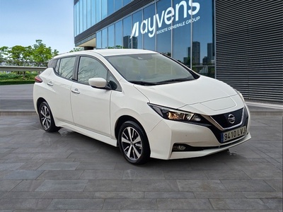 Nissan Leaf 40kWh Acenta 110 kW (150 CV) 10 Nissan Leaf 40kWh Acenta 110 kW (150 CV) 10