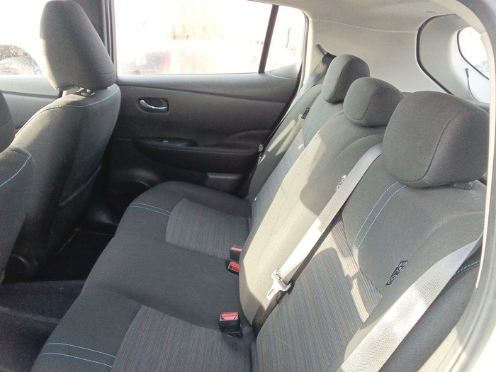 Nissan Leaf 40kWh Acenta 110 kW (150 CV) Vehículo usado en Madrid Nissan Leaf 40kWh Acenta 110 kW (150 CV) Vehículo usado en Madrid