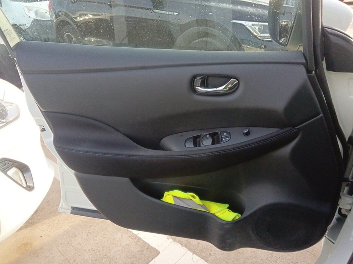 Nissan Leaf 40kWh Acenta 110 kW (150 CV) Vehículo usado en Madrid Nissan Leaf 40kWh Acenta 110 kW (150 CV) Vehículo usado en Madrid