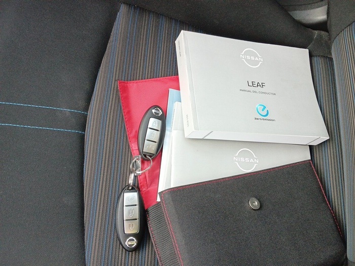 Nissan Leaf 40kWh Acenta 110 kW (150 CV) Vehículo usado en Madrid Nissan Leaf 40kWh Acenta 110 kW (150 CV) Vehículo usado en Madrid