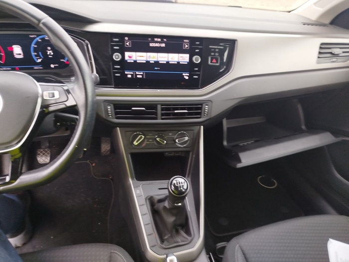 Volkswagen Polo Advance 1.0 TSI 70 kW (95 CV) Vehículo usado en Madrid Volkswagen Polo Advance 1.0 TSI 70 kW (95 CV) Vehículo usado en Madrid