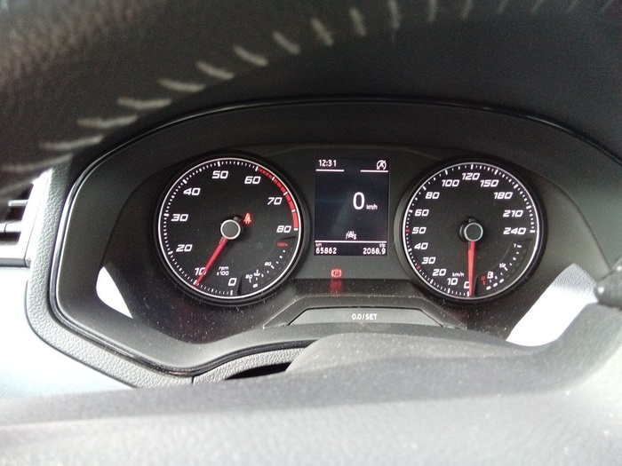 SEAT Arona 1.0 TSI Ecomotive Style Edition 85 kW (115 CV) Vehículo usado en Madrid SEAT Arona 1.0 TSI Ecomotive Style Edition 85 kW (115 CV) Vehículo usado en Madrid