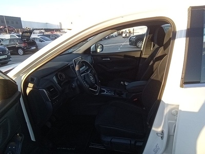 Nissan Qashqai DIG-T 140 mHEV Acenta 4x2 103 kW (140 CV) 10 Nissan Qashqai DIG-T 140 mHEV Acenta 4x2 103 kW (140 CV) 10