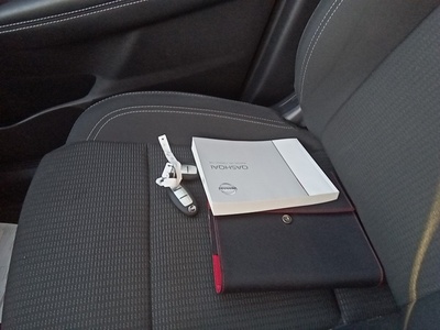 Nissan Qashqai DIG-T 140 mHEV Acenta 4x2 103 kW (140 CV) 14 Nissan Qashqai DIG-T 140 mHEV Acenta 4x2 103 kW (140 CV) 14