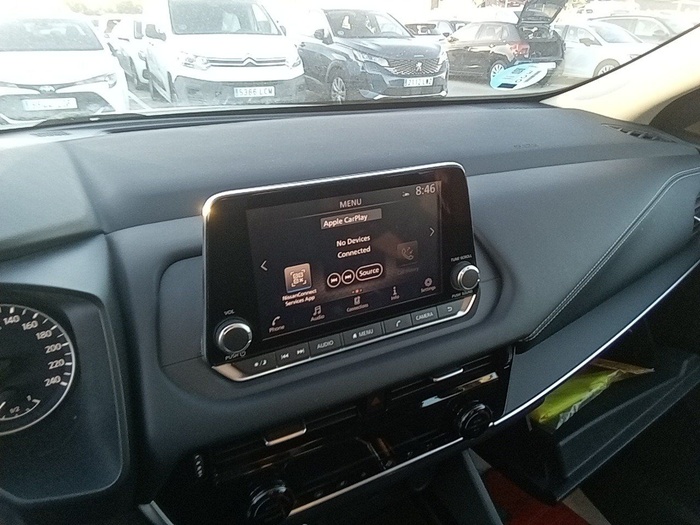 Nissan Qashqai DIG-T 140 mHEV Acenta 4x2 103 kW (140 CV) Vehículo usado en Madrid Nissan Qashqai DIG-T 140 mHEV Acenta 4x2 103 kW (140 CV) Vehículo usado en Madrid