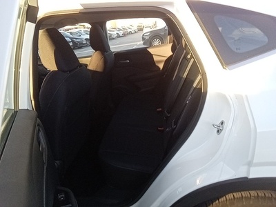 Nissan Qashqai DIG-T 140 mHEV Acenta 4x2 103 kW (140 CV) 9 Nissan Qashqai DIG-T 140 mHEV Acenta 4x2 103 kW (140 CV) 9