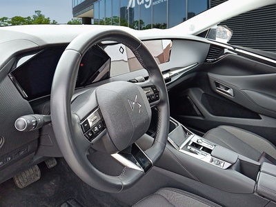 DS DS4 E-Tense 225 Bastille 165 kW (225 CV) 7 DS DS4 E-Tense 225 Bastille 165 kW (225 CV) 7