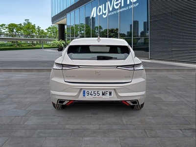 DS DS4 E-Tense 225 Bastille 165 kW (225 CV) 5 DS DS4 E-Tense 225 Bastille 165 kW (225 CV) 5