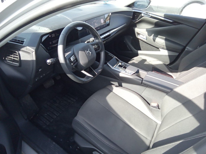 DS DS4 E-Tense 225 Bastille 165 kW (225 CV) Vehículo usado en Madrid DS DS4 E-Tense 225 Bastille 165 kW (225 CV) Vehículo usado en Madrid