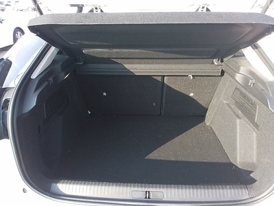 Citroen C4 BlueHDi 110 S&S Live Pack 81 kW (110 CV) 7 Citroen C4 BlueHDi 110 S&S Live Pack 81 kW (110 CV) 7