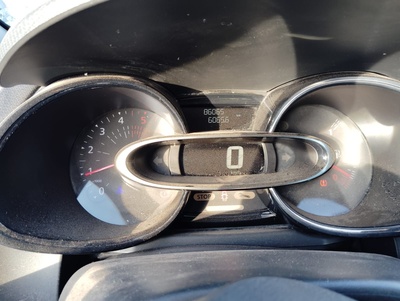 Renault Clio Business Energy dCi 55 kW (75 CV) 11 Renault Clio Business Energy dCi 55 kW (75 CV) 11