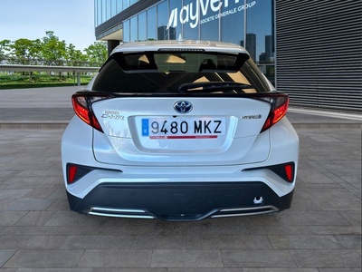 Toyota C-HR 180H Advance 135 kW (184 CV) 5 Toyota C-HR 180H Advance 135 kW (184 CV) 5