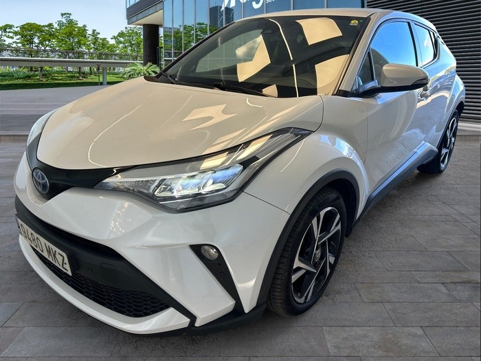 Toyota C-HR 180H Advance 135 kW (184 CV) Vehículo usado en Madrid Toyota C-HR 180H Advance 135 kW (184 CV) Vehículo usado en Madrid