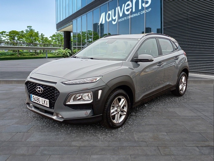 Hyundai Kona 1.0 TGDI SLE 4x2 88 kW (120 CV) Vehículo usado en Madrid Hyundai Kona 1.0 TGDI SLE 4x2 88 kW (120 CV) Vehículo usado en Madrid