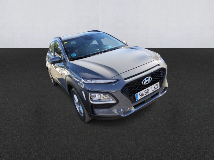 Hyundai Kona 1.0 TGDI SLE 4x2 88 kW (120 CV) Vehículo usado en Madrid Hyundai Kona 1.0 TGDI SLE 4x2 88 kW (120 CV) Vehículo usado en Madrid