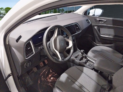 SEAT Ateca 2.0 TDI S&S Style Go M 85 kW (116 CV) 14 SEAT Ateca 2.0 TDI S&S Style Go M 85 kW (116 CV) 14