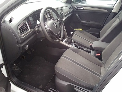 Volkswagen T-Roc Advance R-Line 1.0 TSI 81 kW (110 CV) 7 Volkswagen T-Roc Advance R-Line 1.0 TSI 81 kW (110 CV) 7