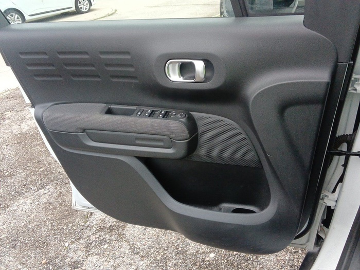 Citroen C3 Aircross BlueHDi 110 S&S Feel Pack 81 kW (110 CV) Vehículo usado en Madrid Citroen C3 Aircross BlueHDi 110 S&S Feel Pack 81 kW (110 CV) Vehículo usado en Madrid